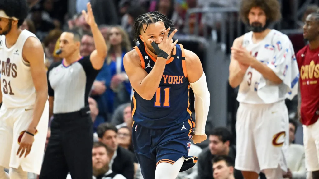 Knicks Dominate Cavaliers In Series Opener