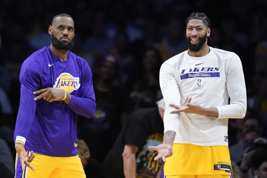 LeBron And Davis Lead Lakers To Dominant Victory In Game 3